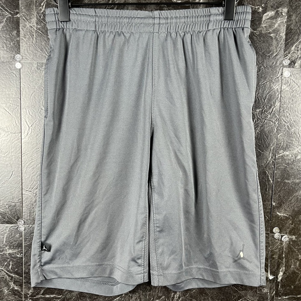 Jordan Nike Boy's Grey Shorts Medium (10-12)
